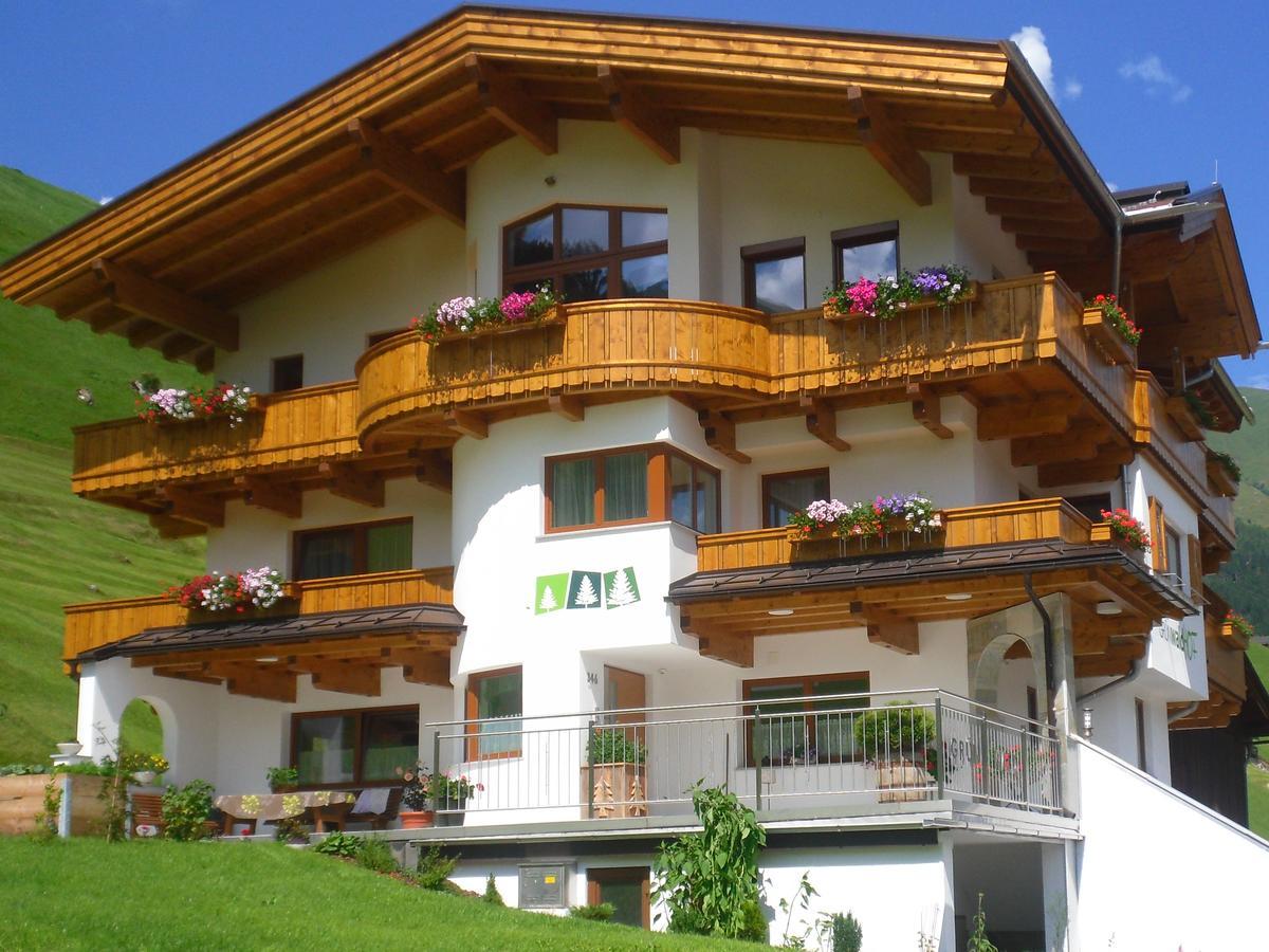 Gruenwaldhof Bed & Breakfast Tux Exterior photo